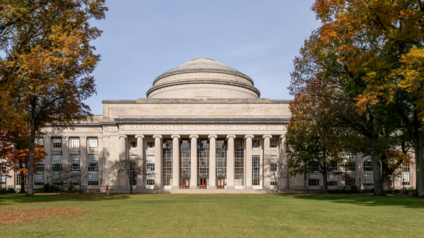 L’educació, clau d’un ascensor social avariat?